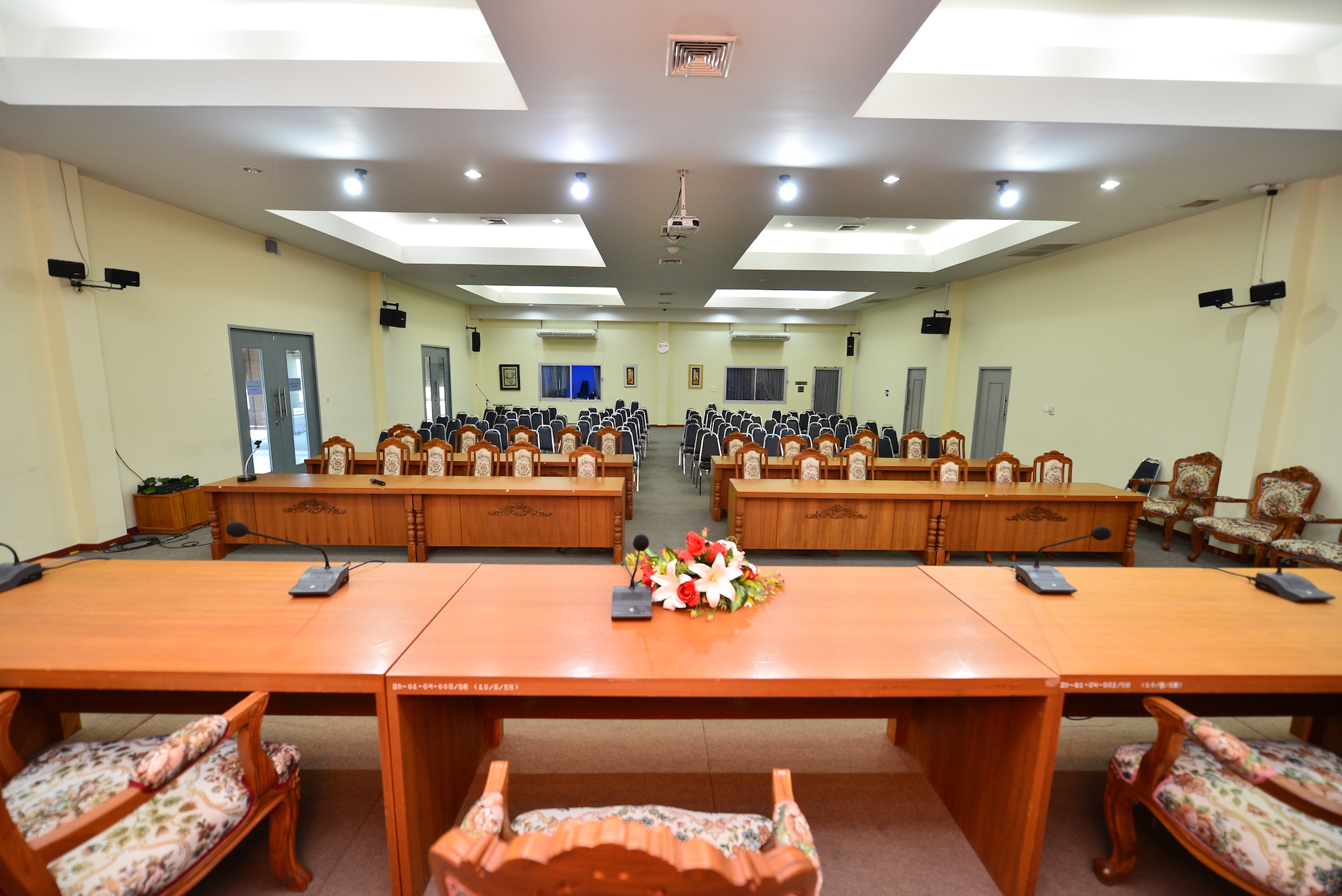 ห้องประชุม200เตียง(อาคาร 200 เตียง)